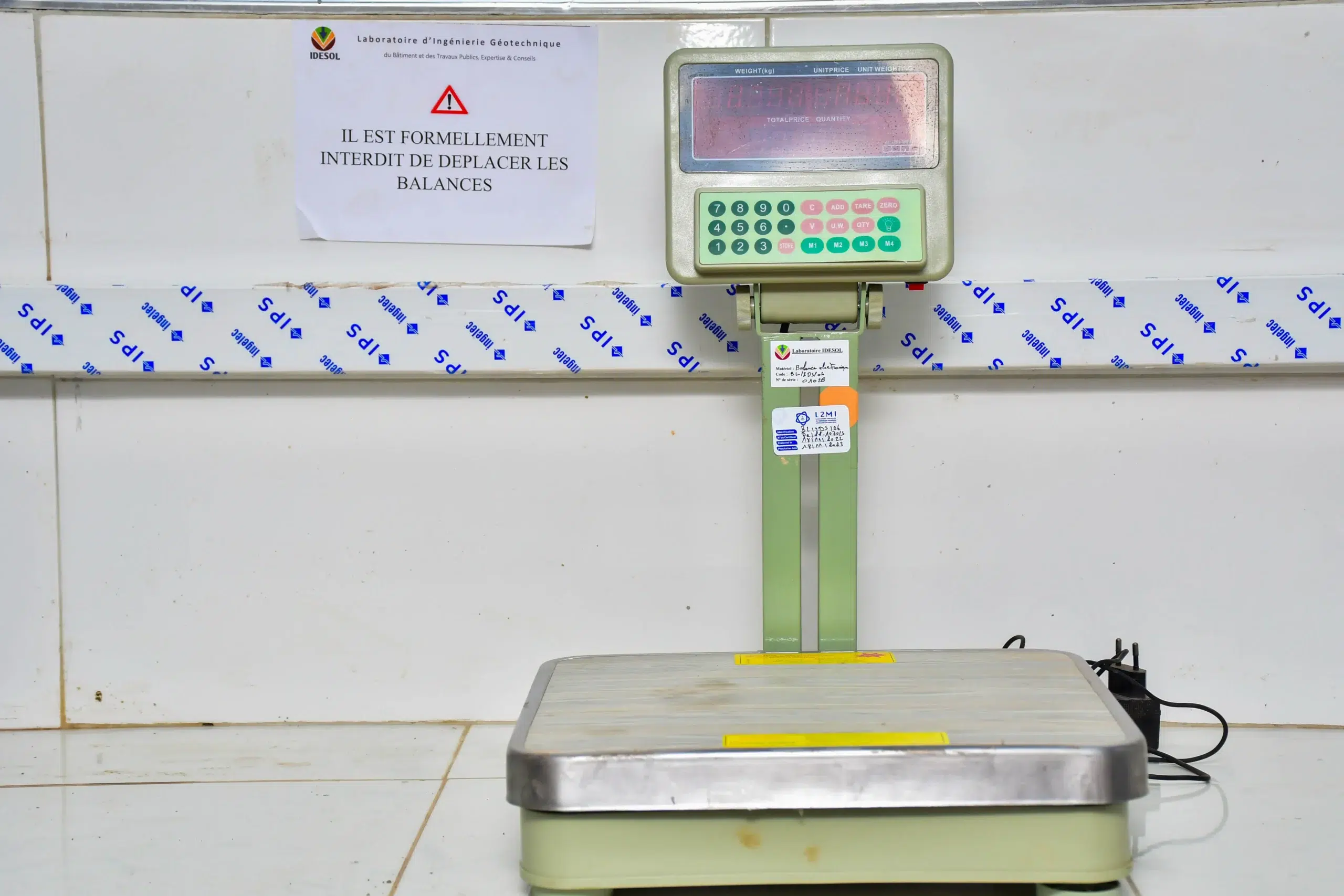 Balances électroniques