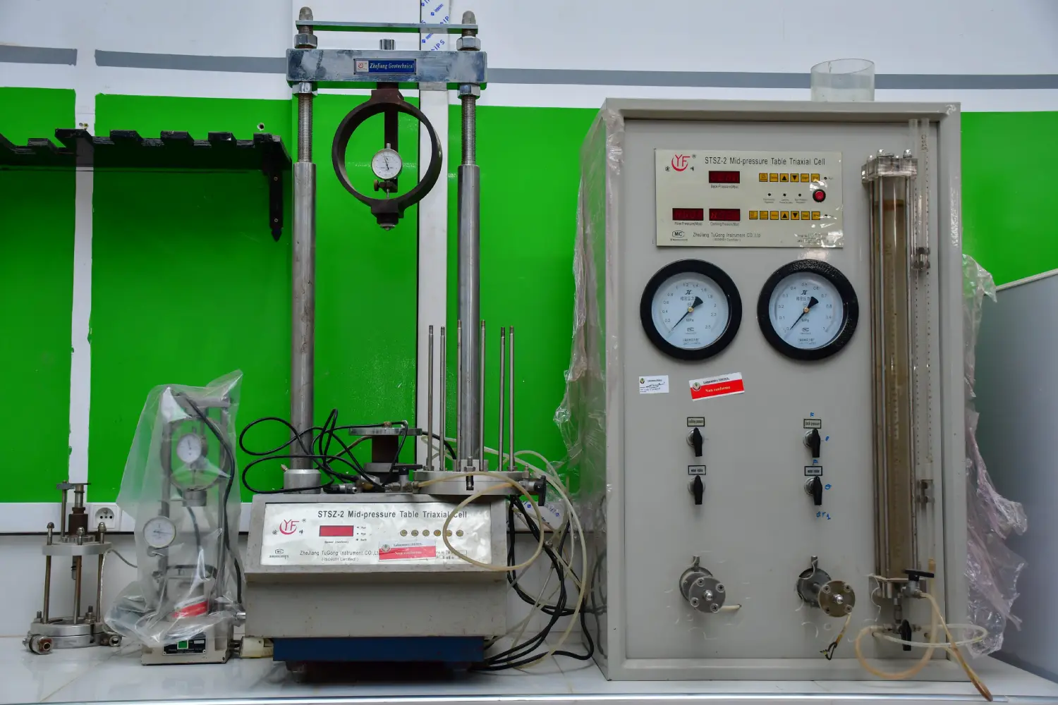 Essai de cisaillement à l'appareil triaxial